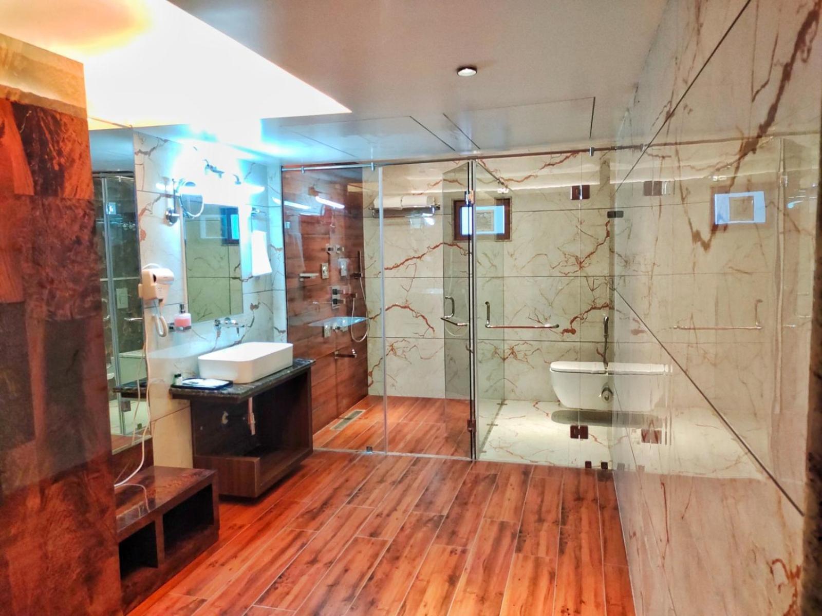 Hotel Suncity Palace كاتيحار المظهر الخارجي الصورة