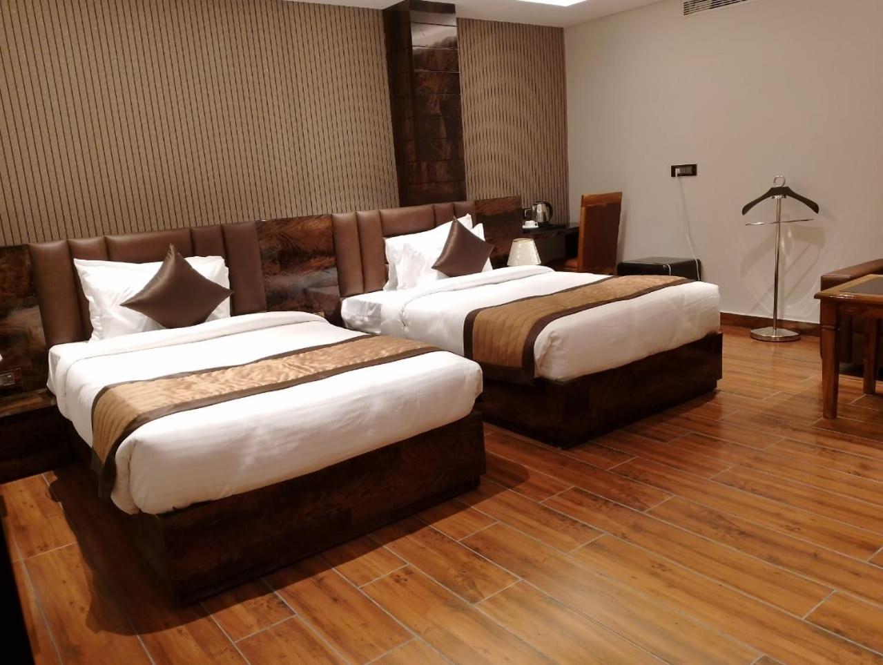 Hotel Suncity Palace كاتيحار المظهر الخارجي الصورة