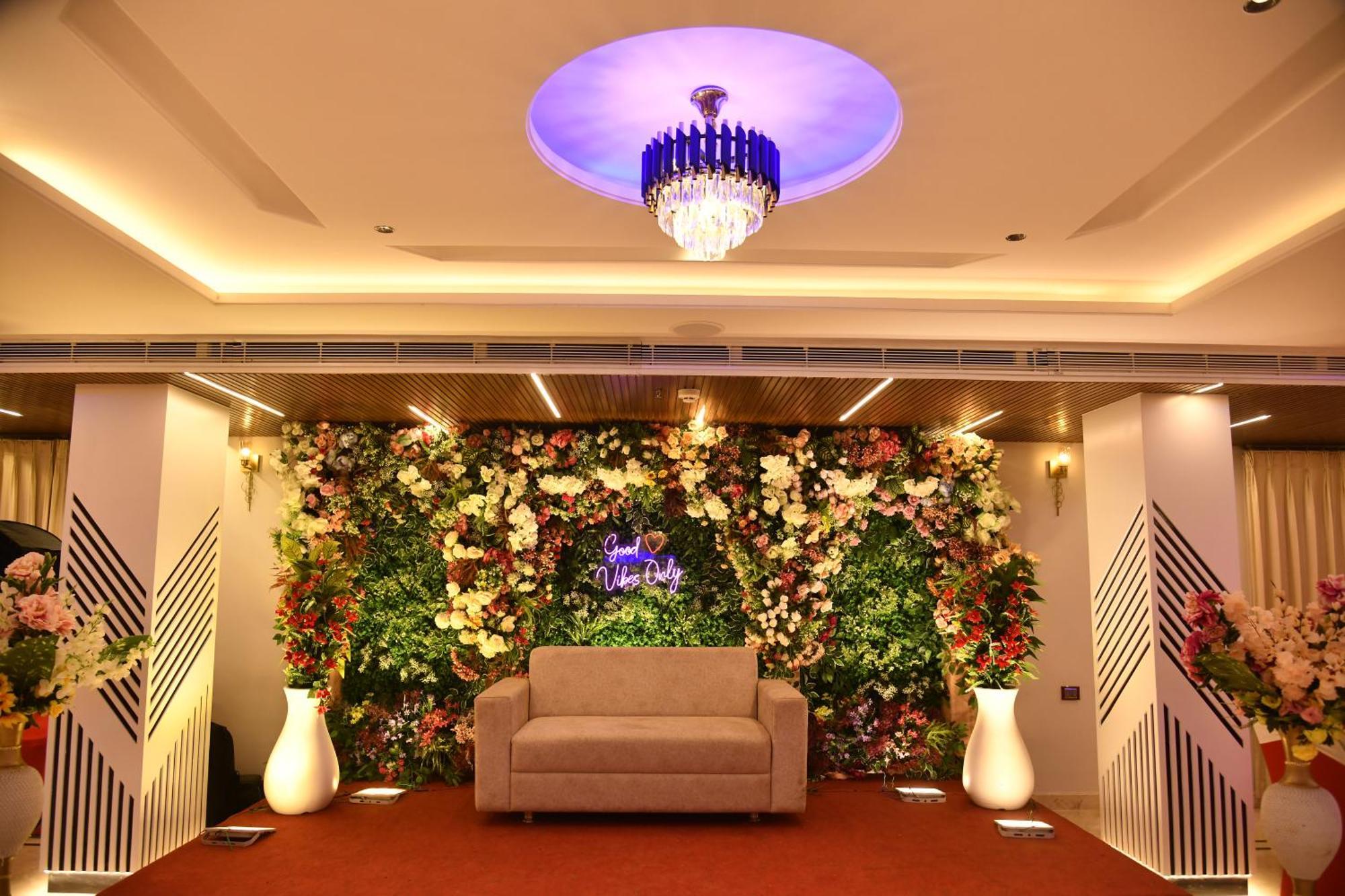 Hotel Suncity Palace كاتيحار المظهر الخارجي الصورة